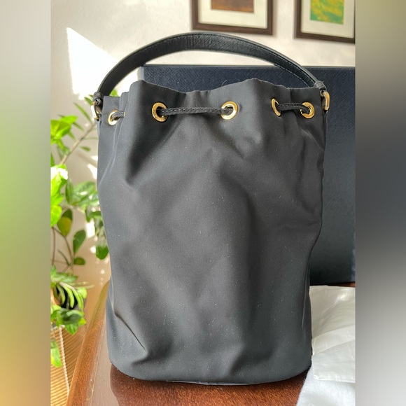 Prada Duet Re-Nylon bucket bag $1,890 - Picture 6 of 16